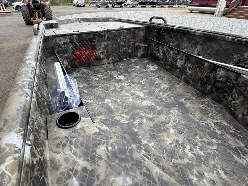 Slide: The Image of Excel Eclipse 1554 2026 - 6