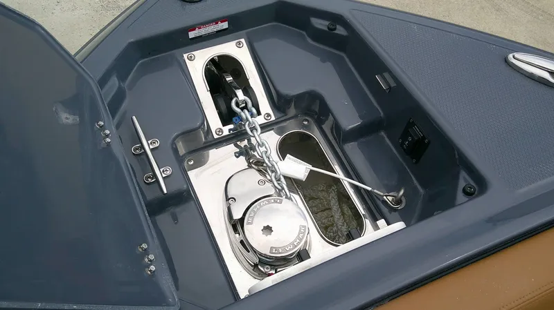 Slide: The Image of Chaparral SSX 8 2026 - 18
