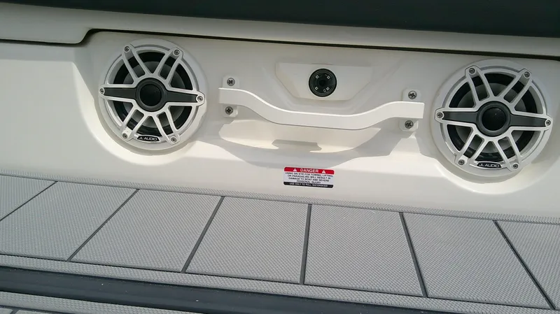 Slide: The Image of Chaparral SSX 8 2026 - 10