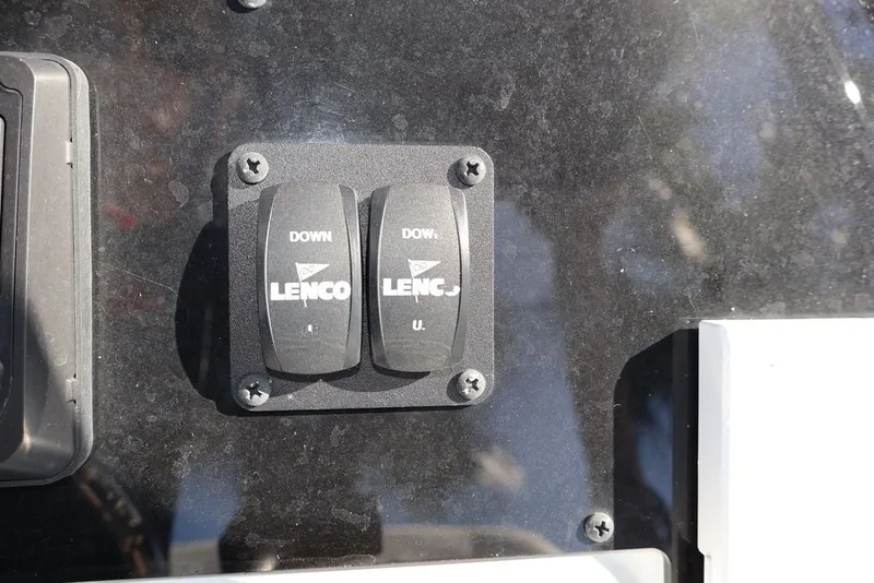 Slide: The Image of Savannah Savannah 210 X 2024 - 16