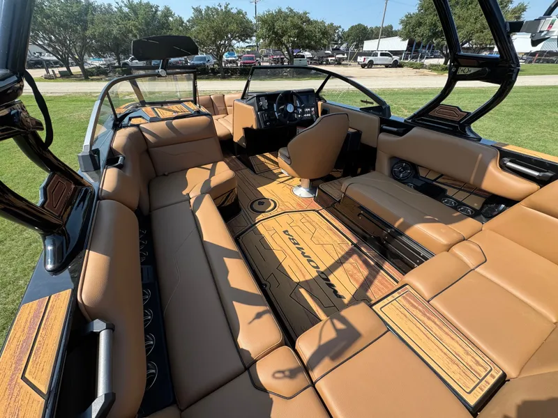 Slide: The Image of 2026 MOOMBA MAX - Image 13 - 13