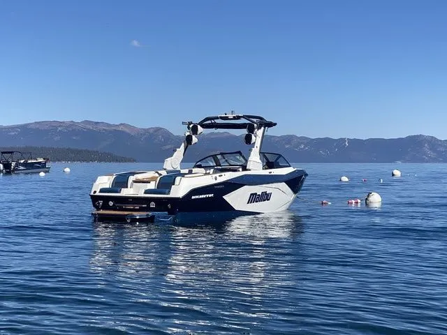 Slide: The Image of Malibu 26 LSV 2023 - 3