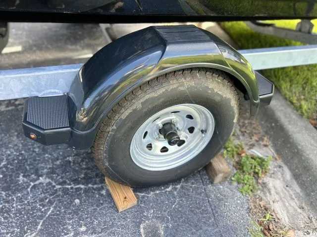 Slide: The Image of Yamaha AR195 2025 - 33