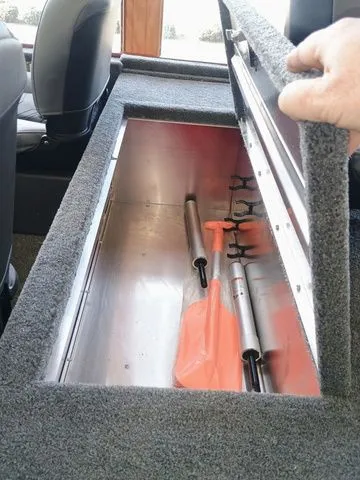 Slide: The Image of Tracker Bass Tracker Classic XL 2026 - 10