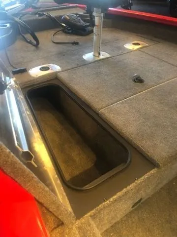 Slide: The Image of Tracker Pro Team 175 TF 2026 - 18