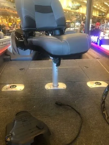 Slide: The Image of Tracker Pro Team 175 TF 2026 - 32