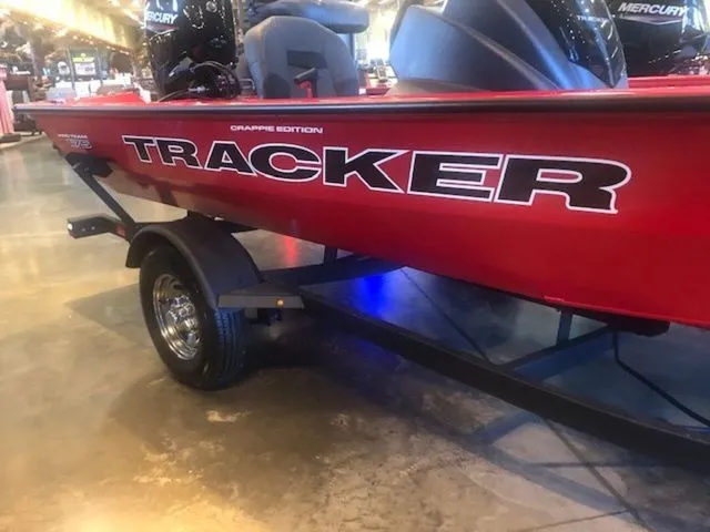 Slide: The Image of Tracker Pro Team 175 TF 2026 - 37