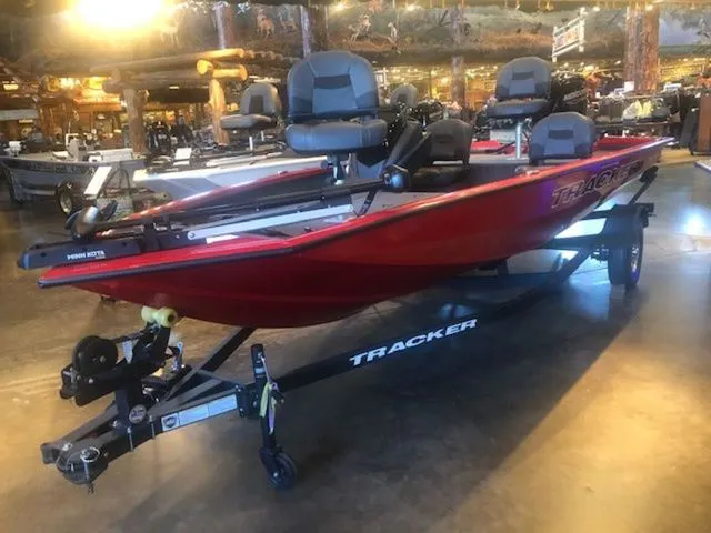 Slide: The Image of Tracker Pro Team 175 TF 2026 - 4