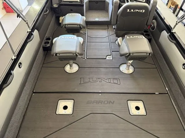 Slide: The Image of Lund 2275 Baron Sport 2024 - 25