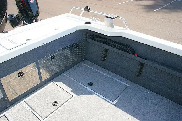 Slide: The Image of Thunder Jet 210 Luxor Limited 2021 - 10