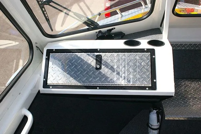 Slide: The Image of Thunder Jet 210 Luxor Limited 2021 - 9