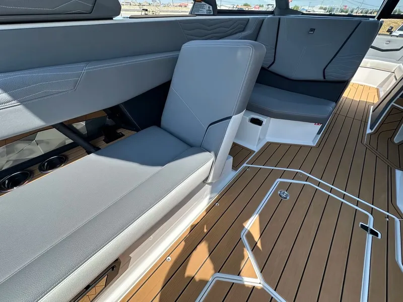 Slide: The Image of Nautique G25 2026 - 14