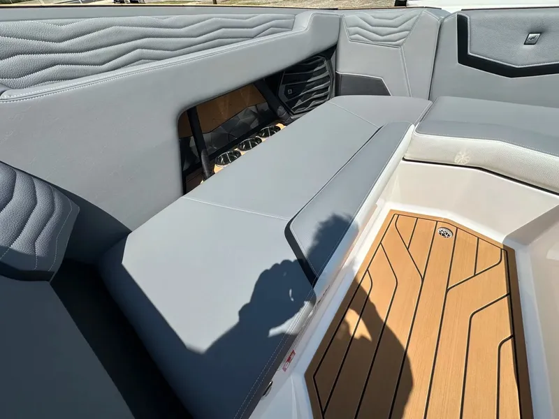 Slide: The Image of Nautique G25 2026 - 19