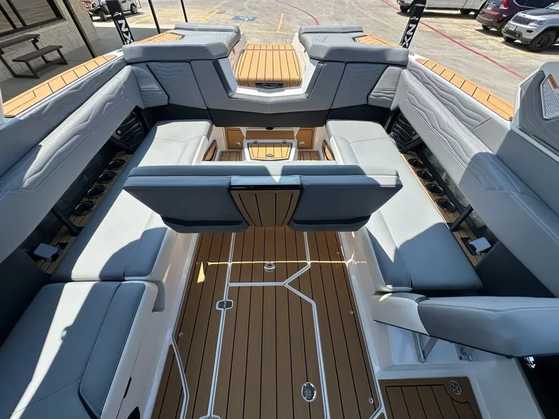 Slide: The Image of Nautique G25 2026 - 34