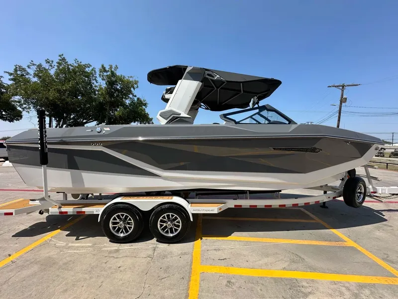 Slide: The Image of Nautique G25 2026 - 5