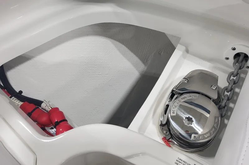 Slide: The Image of Anchor winch and cables on 2026 Formula 270 Bowrider boat. - 16