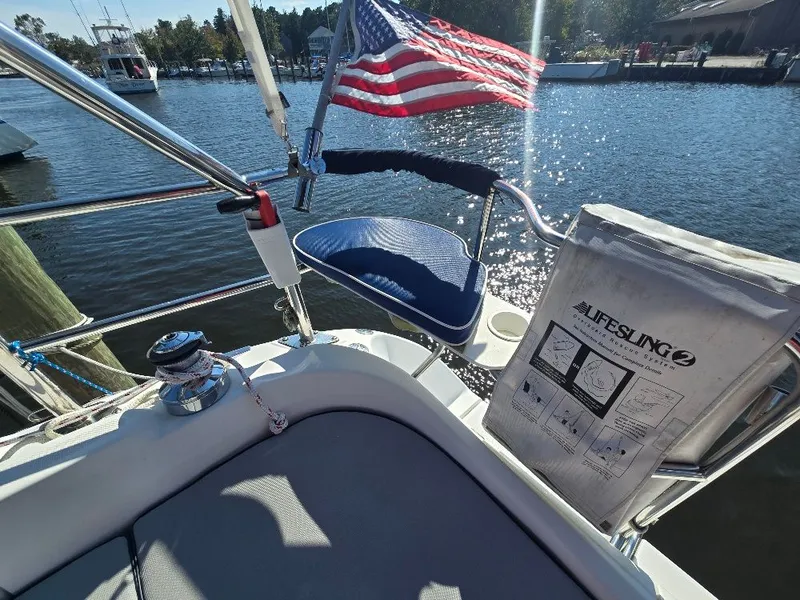 Slide: The Image of Hunter 36 2006 - 24