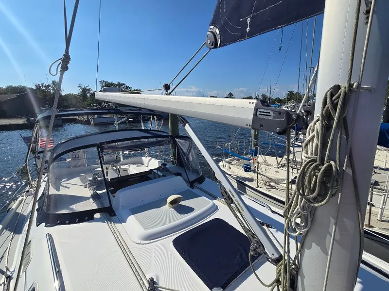 Slide: The Image of Hunter 36 2006 - 35