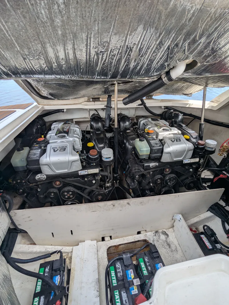 Slide: The Image of Sea Ray SLX 350 2015 - 23