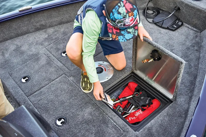 Slide: The Image of Tracker Pro Guide V-16 SC 2026 - 66