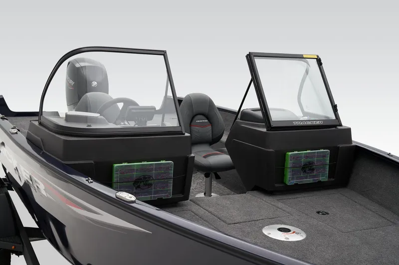 Slide: The Image of Tracker Pro Guide V-175 Combo 2026 - 26