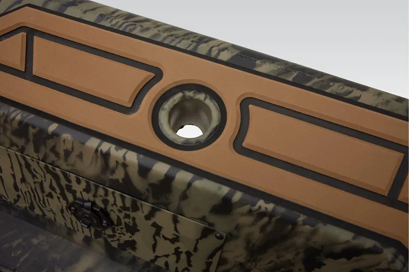 Slide: The Image of 2026 Tracker Grizzly 1650 T Prairie Wings Edition transom with serial number plate. - 15