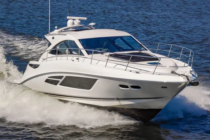 Slide: The Image of Sea Ray 510 Sundancer 2014 - 6
