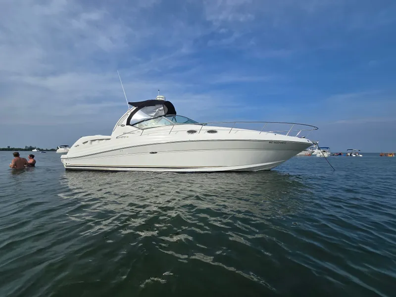 Slide: The Image of Sea Ray 340 Sundancer 2003 - 16