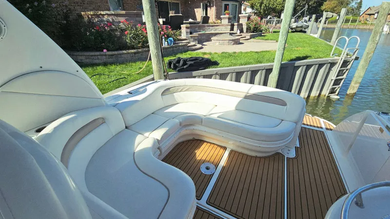 Slide: The Image of Sea Ray 340 Sundancer 2003 - 18