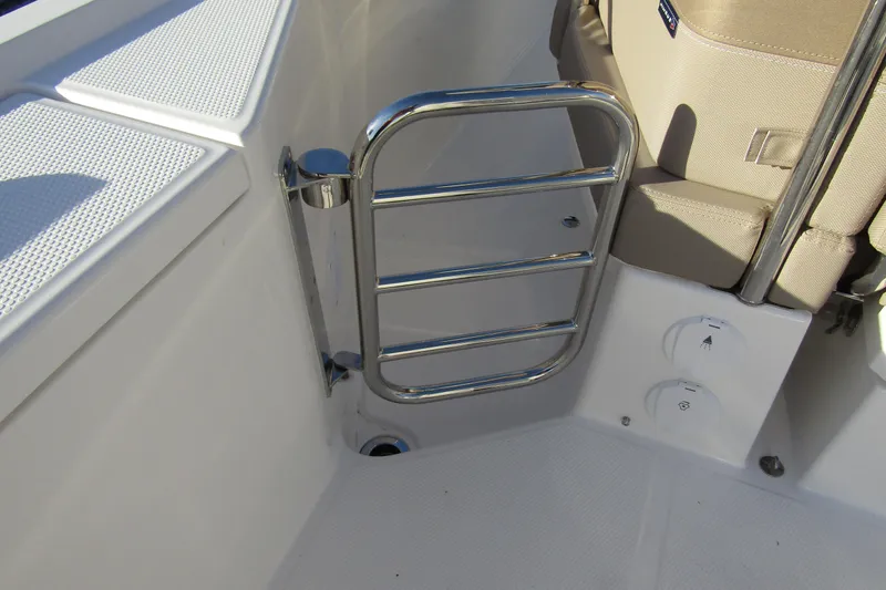 Slide: The Image of Stainless steel railing on 2025 Nimbus Tender 9 boat interior. - 37