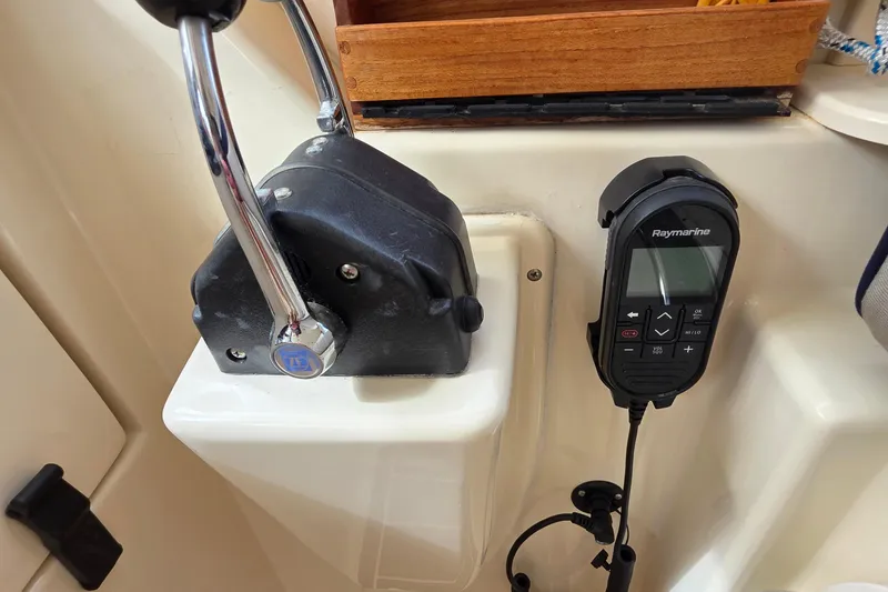 Slide: The Image of Boat throttle and Raymarine control on 2005 Mainship 34 Pilot Sedan Rum Runner II. - 23