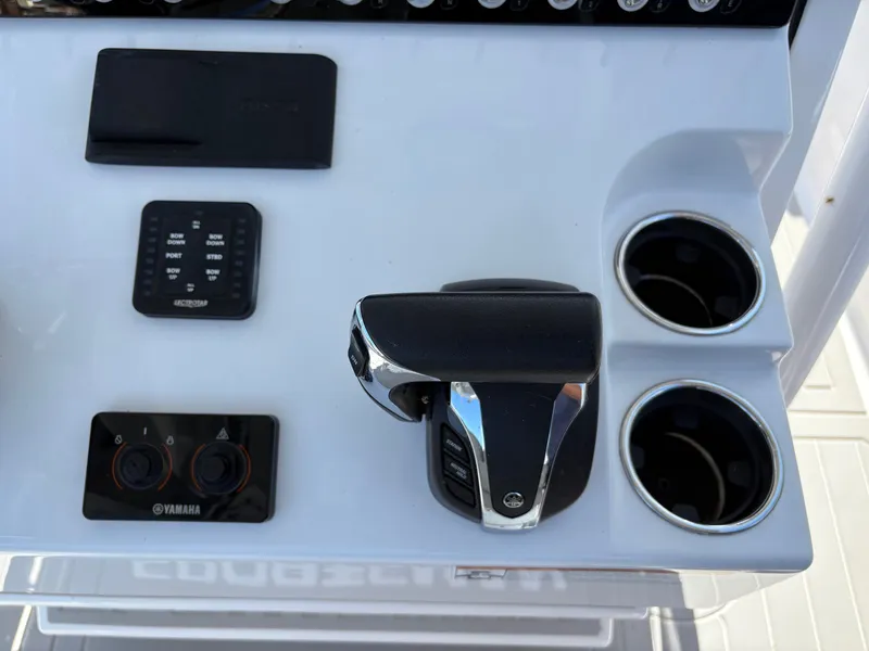 Slide: The Image of Sportsman Heritage 241 Center Console 2022 - 20