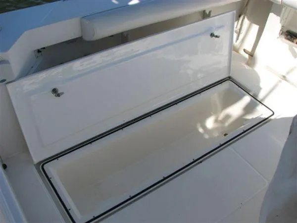 Slide: The Image of 2001 35 Cabo Cockpit Amenities 3 - 18