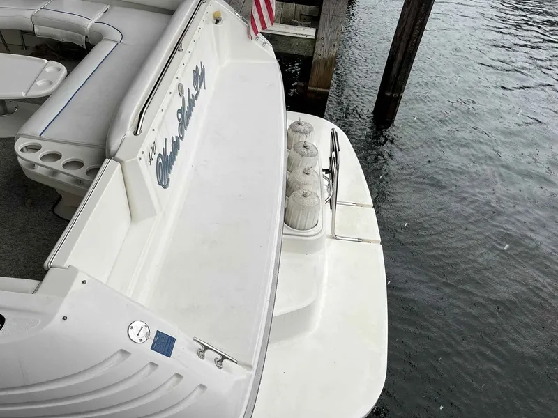 Slide: The Image of Sea Ray 400 Express Cruiser 1996 - 10