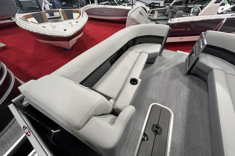 Slide: The Image of 2026 Harris FloteBote 250 Solstice SLDH interior with luxurious seating and modern design. - 6