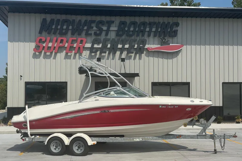 The Image of 2007 Sea Ray 230 Select boat on trailer at Midwest Boating Super Center. - 0