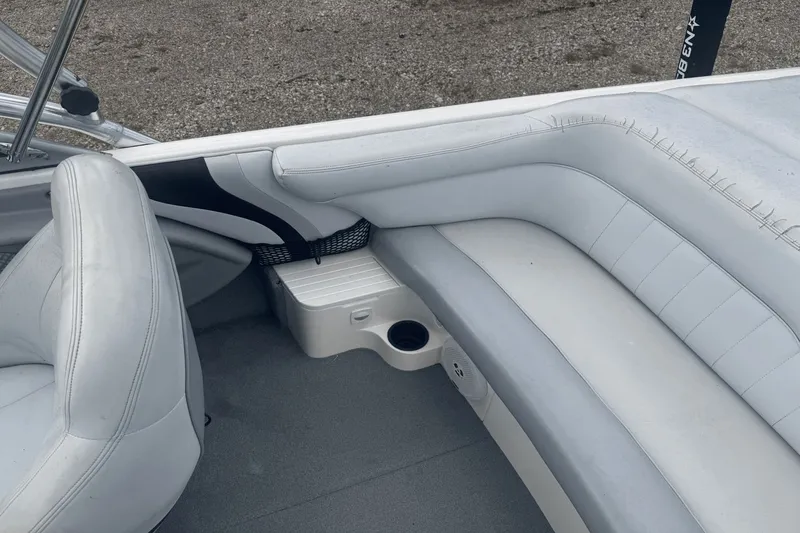 Slide: The Image of MasterCraft X2 2003 - 20