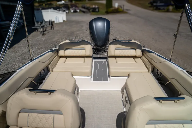 Slide: The Image of Regal LX2 2024 - 15