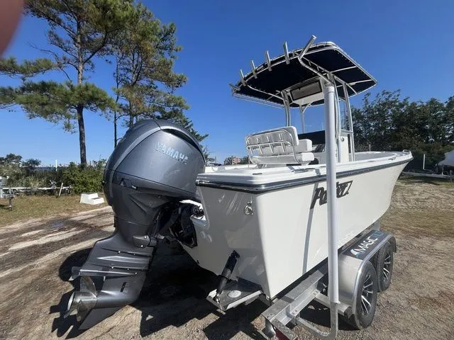 Slide: The Image of Parker Marine 210 Coastal 2026 - 6