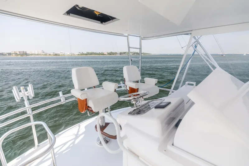 Slide: The Image of 2008 Hatteras 60 Convertible Helm Seating - 2