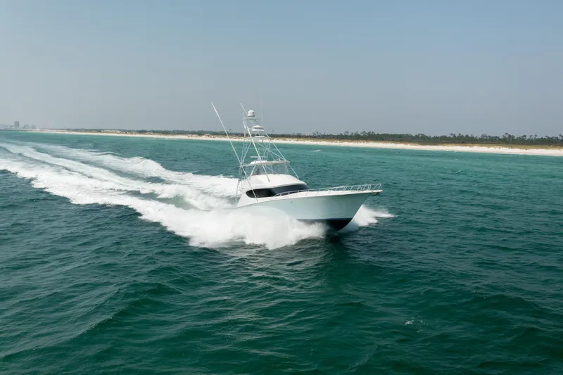Slide: The Image of 2008 Hatteras 60 Convertible STBD Bow - 32