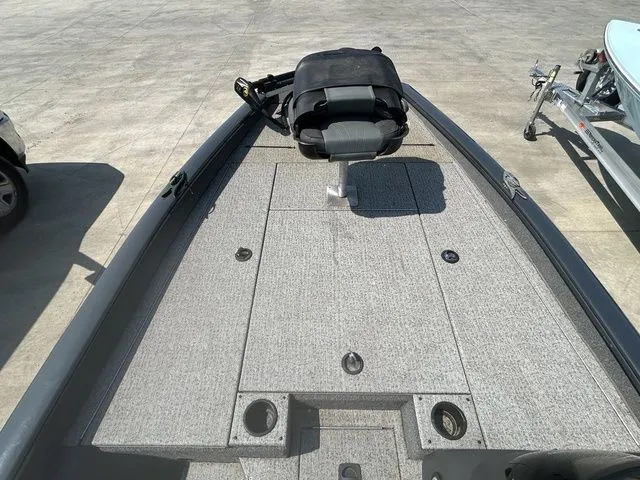 Slide: The Image of Tracker pro190 tx 2020 - 8