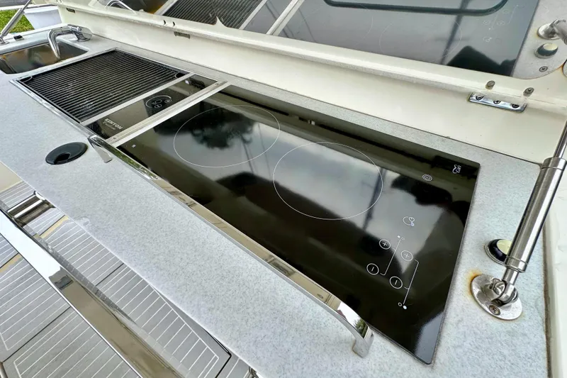 Slide: The Image of Azimut Verve 40 2013 - 37