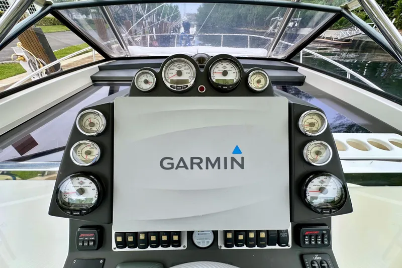 Slide: The Image of Azimut Verve 40 2013 - 48