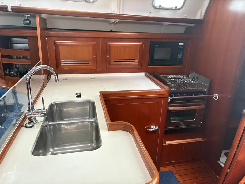 Slide: The Image of Beneteau Oceanis 473 2004 - 17