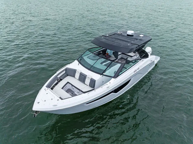 Slide: The Image of Cruisers Yachts 42 GLS OB 2023 - 83