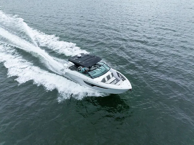Slide: The Image of Cruisers Yachts 42 GLS OB 2023 - 93