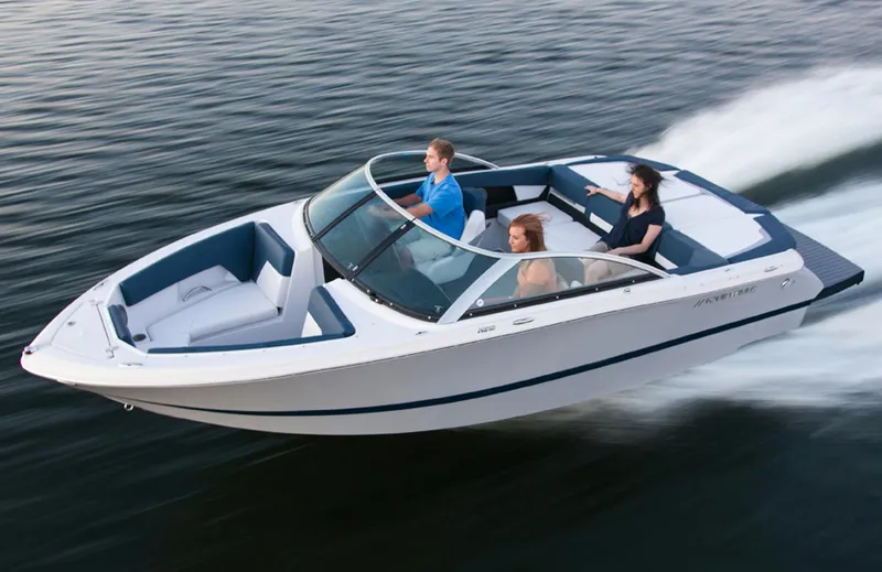 The Image of 2013 Four Winns H210 speedboat cruising on water with passengers. - 0