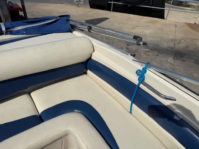 Slide: The Image of Larson 210 2002 - 11