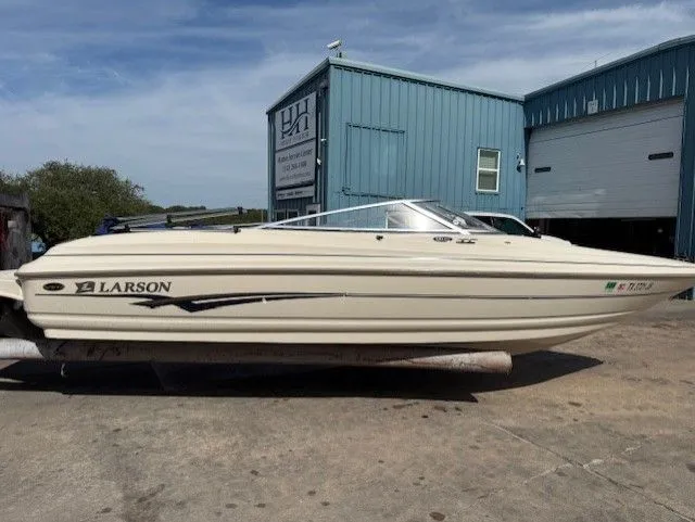 Slide: The Image of Larson 210 2002 - 3